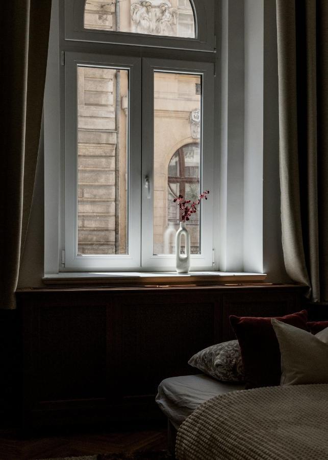 بودابست Luxe, Historic Home Near Downtown Landmarks 19Th Century المظهر الخارجي الصورة